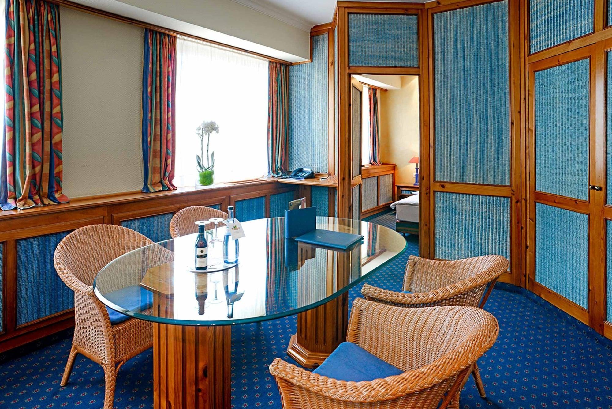 Plaza Kongresshotel Europe Stoccarda Esterno foto